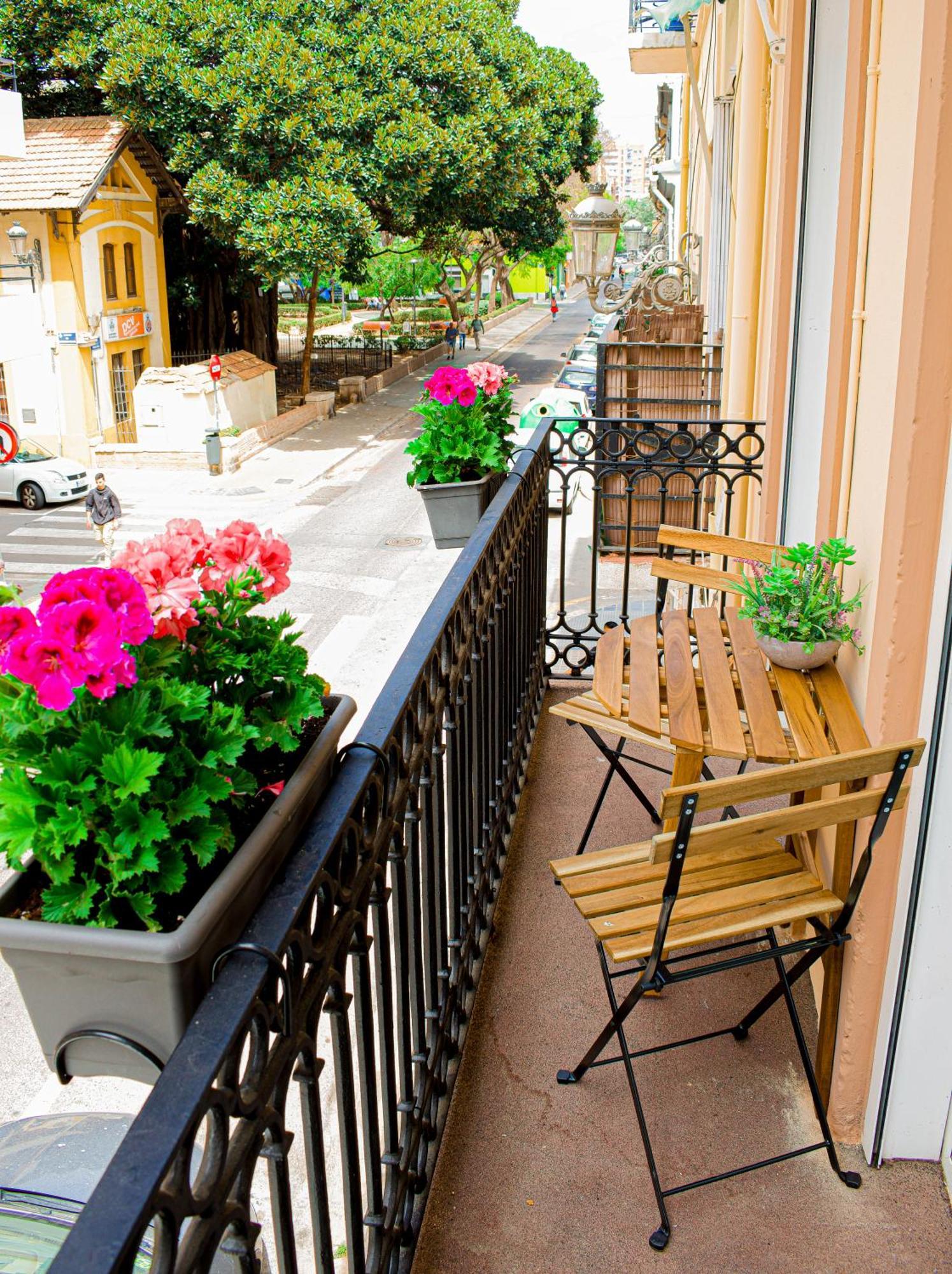 Your home in Valencia Exterior foto