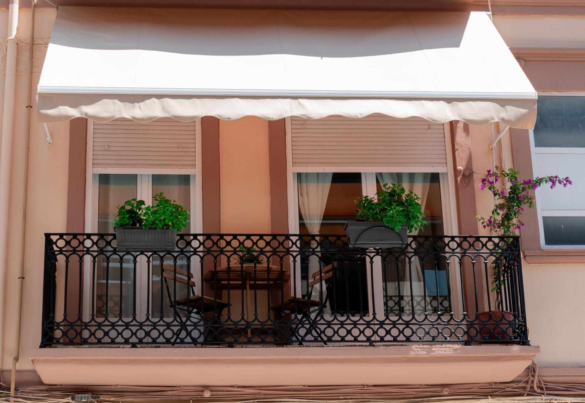 Your home in Valencia Exterior foto